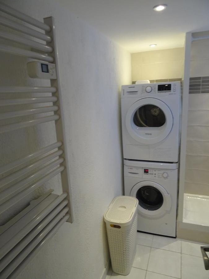 Aux Pieds Des Arenes Apartment Арл Екстериор снимка